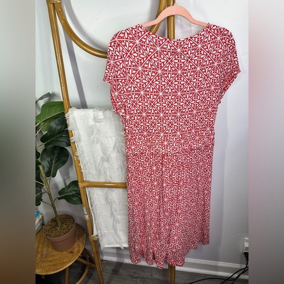 Boden Red and White Patterned Dress sz 12 - Picture 2 of 5